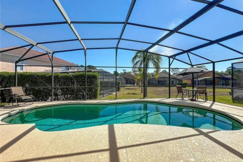 Casa en venta en Davenport, Florida, 4 dormitorios, 157.93 m2 № 1613726 - foto 2