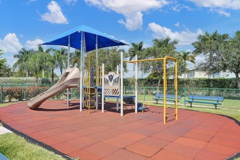 Купить таунхаус в Хомстед, Флорида 3 спальни, 123.1м2, № 1979303 - фото 14