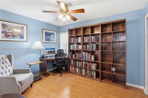 Casa en venta en Miami, Florida, 4 dormitorios, 258.83 m2 № 2173425 - foto 8