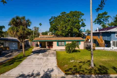 House in Saint Petersburg, Florida 2 bedrooms, 103.96 sq.m. № 1616778 - photo 30