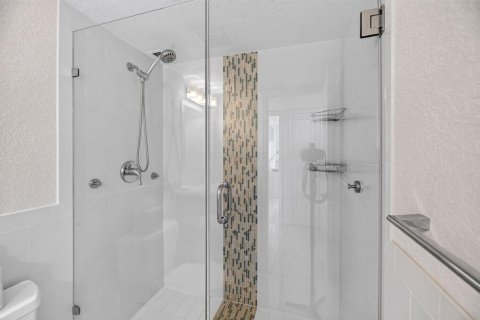 Copropriété à vendre à Fort Lauderdale, Floride: 2 chambres, 113.15 m2 № 2439386 - photo 27