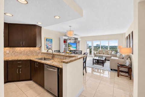 Copropriété à vendre à Fort Lauderdale, Floride: 2 chambres, 113.15 m2 № 2439386 - photo 10