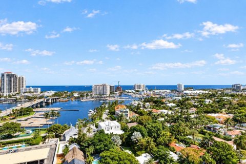 Copropriété à vendre à Fort Lauderdale, Floride: 2 chambres, 113.15 m2 № 2439386 - photo 5