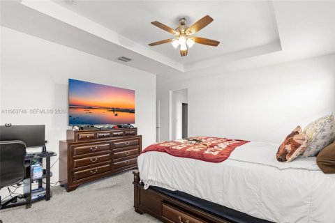 House in Homestead, Florida 4 bedrooms, 246.66 sq.m. № 2008179 - photo 22