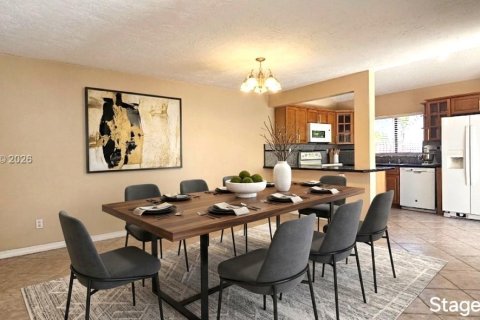 Touwnhouse à vendre à Plantation, Floride: 2 chambres, 116.96 m2 № 2051687 - photo 2