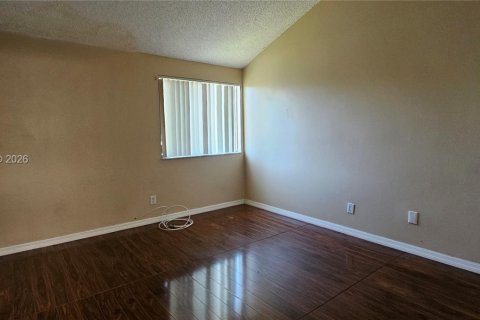 Touwnhouse à vendre à Plantation, Floride: 2 chambres, 116.96 m2 № 2051687 - photo 18