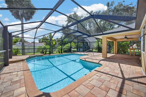 House in Port Charlotte, Florida 3 bedrooms, 124.86 sq.m. № 2393877 - photo 24