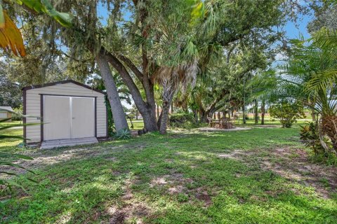 House in Port Charlotte, Florida 3 bedrooms, 124.86 sq.m. № 2393877 - photo 29