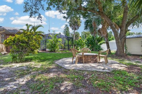 House in Port Charlotte, Florida 3 bedrooms, 124.86 sq.m. № 2393877 - photo 30