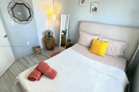 Copropriété à louer à Miami, Floride: 2 chambres, 77.76 m2 № 1968275 - photo 11