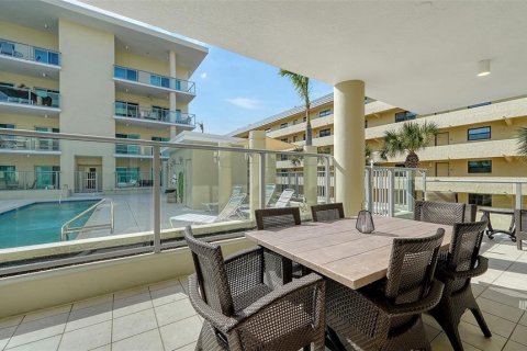 Condo in Sarasota, Florida, 2 bedrooms  № 1525076 - photo 4