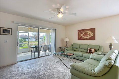 House in Ocala, Florida 2 bedrooms, 129.51 sq.m. № 1603227 - photo 4