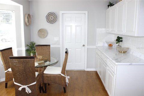 House in Hudson, Florida 3 bedrooms, 146.6 sq.m. № 1656665 - photo 7