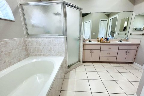 House in Hudson, Florida 3 bedrooms, 146.6 sq.m. № 1656665 - photo 25