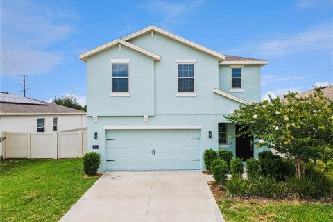 Villa ou maison à Davenport, Floride 4 chambres, 155.8 m2 № 2344981