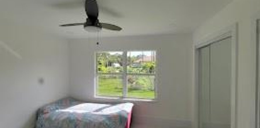 House in Loxahatchee Groves, Florida 4 bedrooms, 159.7 sq.m. № 978422