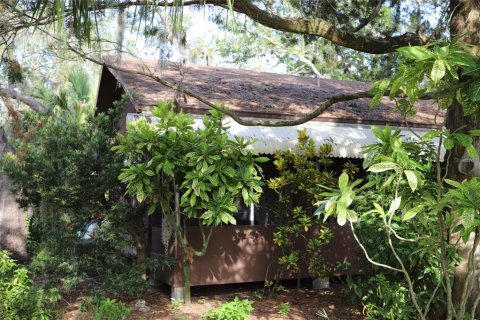 House in Palm Harbor, Florida 2 bedrooms, 44.59 sq.m. № 2104577
