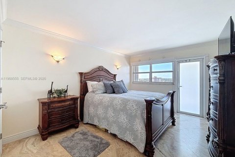 Condominio en venta en Pompano Beach, Florida, 2 dormitorios, 119.84 m2 № 2033128 - foto 20