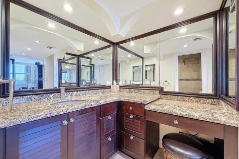 Condominio en venta en Pompano Beach, Florida, 2 dormitorios, 119.84 m2 № 2033128 - foto 16