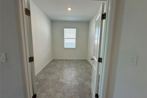 Villa ou maison à louer à Winter Haven, Floride: 3 chambres, 157.93 m2 № 2434851 - photo 22