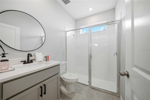 House in Kissimmee, Florida 7 bedrooms, 329.25 sq.m. № 2142929 - photo 29