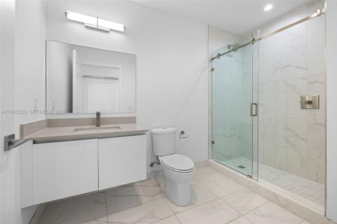 Copropriété à louer à Hallandale Beach, Floride: 1 chambre, 111.2 m2 № 2025815 - photo 20