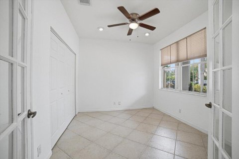 Villa ou maison à vendre à Coral Springs, Floride: 5 chambres, 251.77 m2 № 2403834 - photo 18