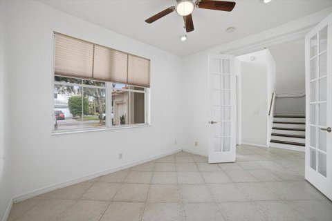 Villa ou maison à vendre à Coral Springs, Floride: 5 chambres, 251.77 m2 № 2403834 - photo 19