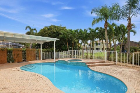Villa ou maison à vendre à Coral Springs, Floride: 5 chambres, 251.77 m2 № 2403834 - photo 11