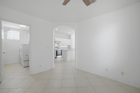 Villa ou maison à vendre à Coral Springs, Floride: 5 chambres, 251.77 m2 № 2403834 - photo 25