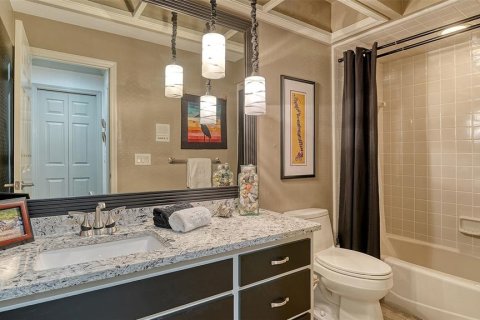 House in Sarasota, Florida 3 bedrooms, 271.37 sq.m. № 1803974 - photo 20