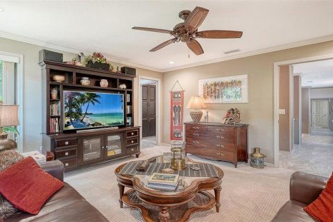 House in Sarasota, Florida 3 bedrooms, 271.37 sq.m. № 1803974 - photo 13
