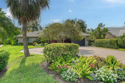 House in Sarasota, Florida 3 bedrooms, 271.37 sq.m. № 1803974 - photo 3