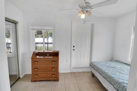 House in Boca Raton, Florida 3 bedrooms, 186.83 sq.m. № 2365728 - photo 26