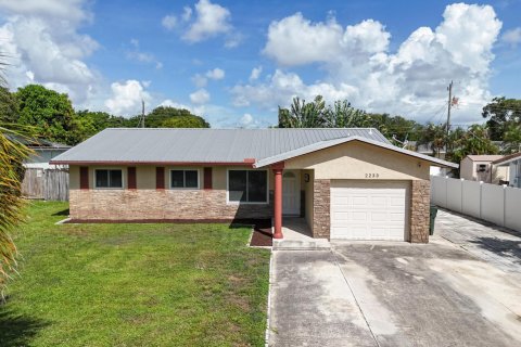 House in Boca Raton, Florida 3 bedrooms, 186.83 sq.m. № 2365728 - photo 3