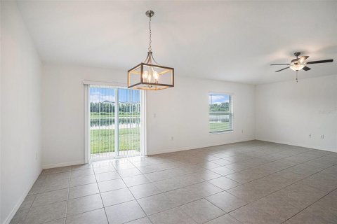 House in Riverview, Florida 3 bedrooms, 143.07 sq.m. № 1899827 - photo 9