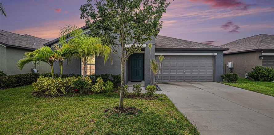 House in Riverview, Florida 3 bedrooms, 143.07 sq.m. № 1899827