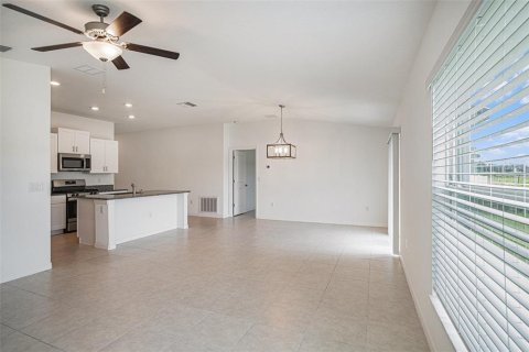 House in Riverview, Florida 3 bedrooms, 143.07 sq.m. № 1899827 - photo 10
