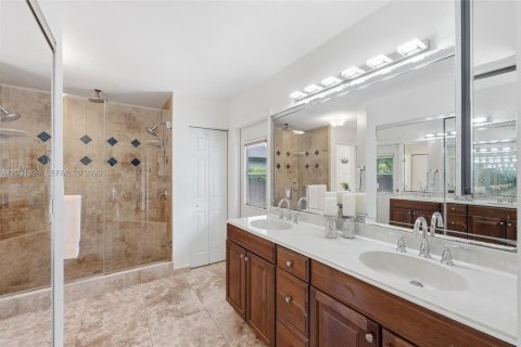 Villa ou maison à vendre à Sunrise, Floride: 3 chambres, 169.27 m2 № 2077598 - photo 22