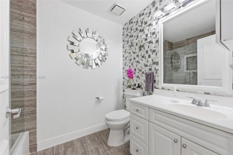 Villa ou maison à vendre à Sunrise, Floride: 3 chambres, 169.27 m2 № 2077598 - photo 28