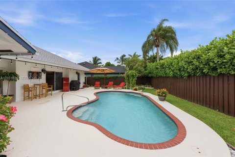 Villa ou maison à vendre à Sunrise, Floride: 3 chambres, 169.27 m2 № 2077598 - photo 2