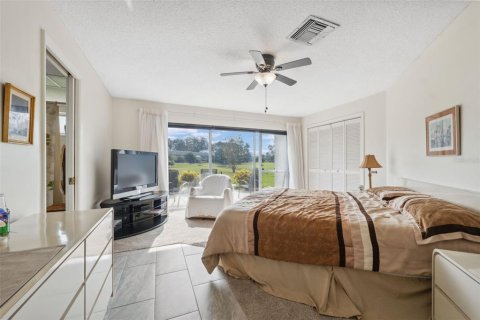 Condo in New Port Richey, Florida, 2 bedrooms  № 1424961 - photo 24