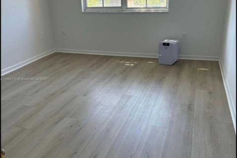 Copropriété à vendre à Aventura, Floride: 2 chambres, 109.62 m2 № 1930806 - photo 9