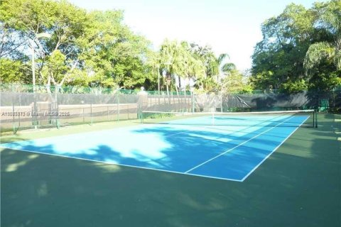 Copropriété à vendre à Aventura, Floride: 2 chambres, 109.62 m2 № 1930806 - photo 21