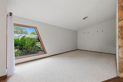 House in Homosassa, Florida 3 bedrooms, 274.8 sq.m. № 2400378 - photo 3