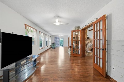 House in Homosassa, Florida 3 bedrooms, 274.8 sq.m. № 2400378 - photo 9