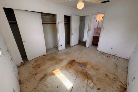House in Seminole, Florida 2 bedrooms, 78.04 sq.m. № 2198249 - photo 6