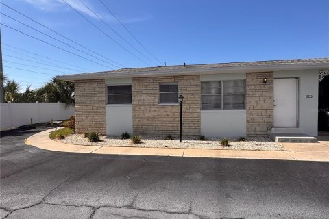 House in Seminole, Florida 2 bedrooms, 78.04 sq.m. № 2198249 - photo 18