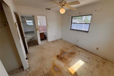 House in Seminole, Florida 2 bedrooms, 78.04 sq.m. № 2198249 - photo 7