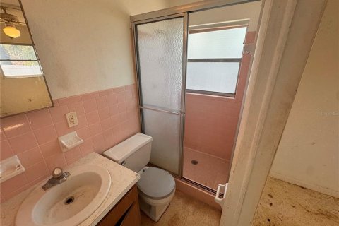 House in Seminole, Florida 2 bedrooms, 78.04 sq.m. № 2198249 - photo 8